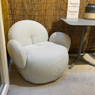 Nana Petit Loveseat Outdoor Ausstellungsstück