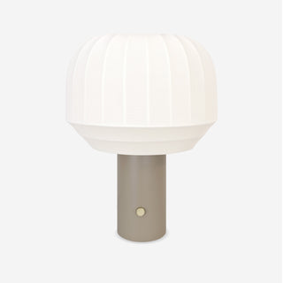 Tradition Tischlampe