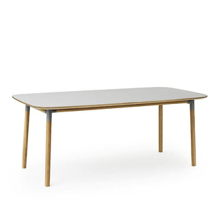 Normann Copenhagen Tisch | Form