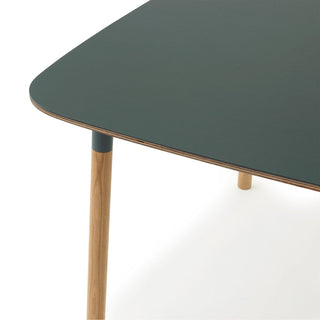 Form Tisch - Esstisch - Normann Copenhagen - Black -