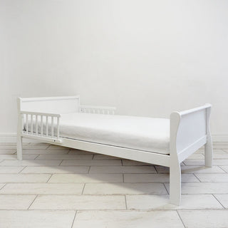 Noble Kinderbett - Gitterbett - Woodies - L140 x B70cm (inkl. Schutzgitter) - Weiß