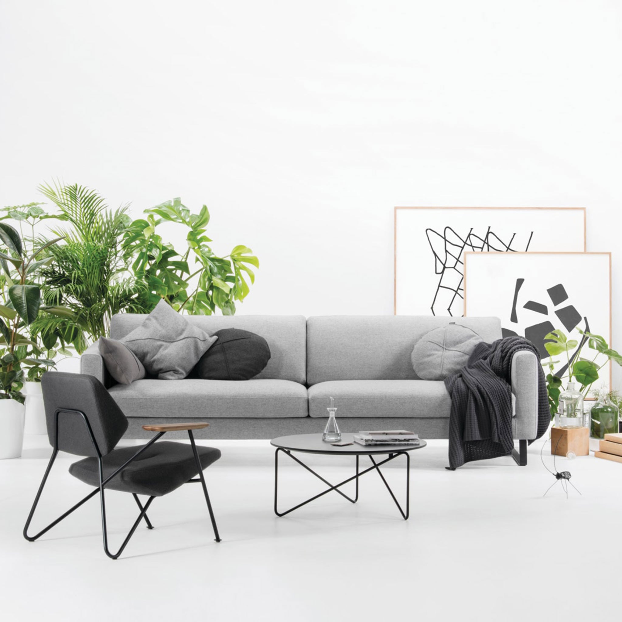 Prostoria Sofa | Elegance