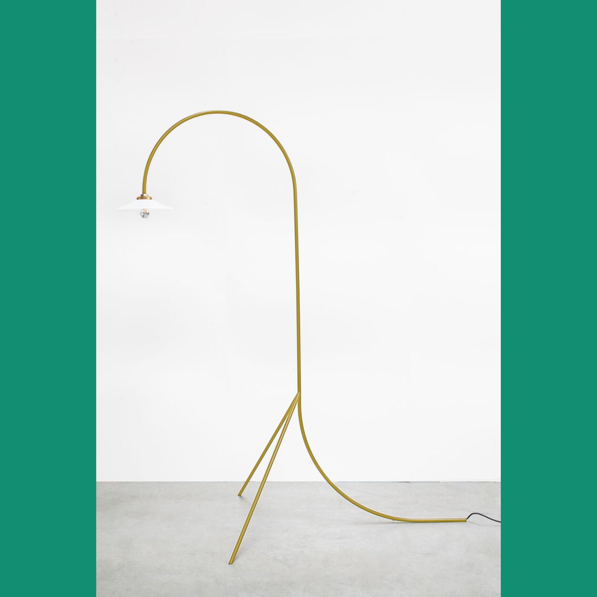 Valerie Objects Stehlampe | n°1